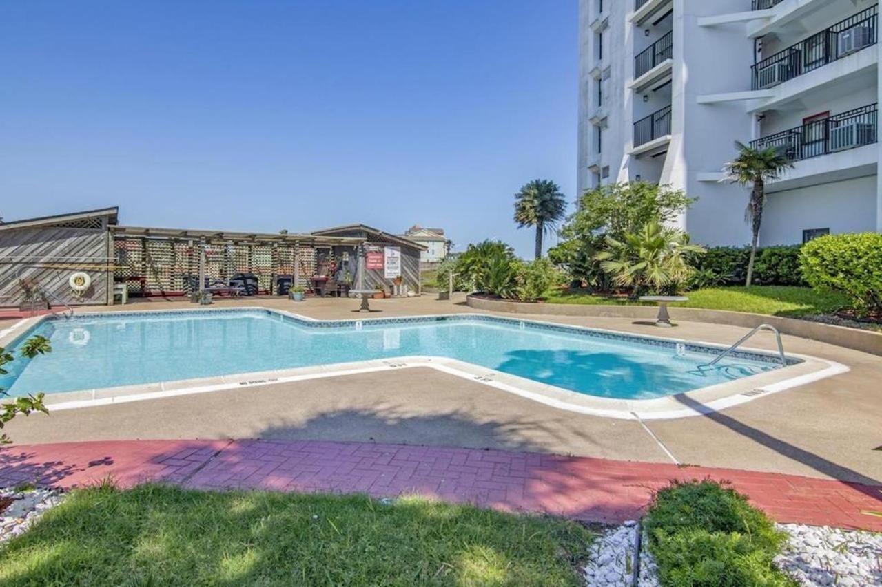 Seawall Apartments Galveston Exterior photo